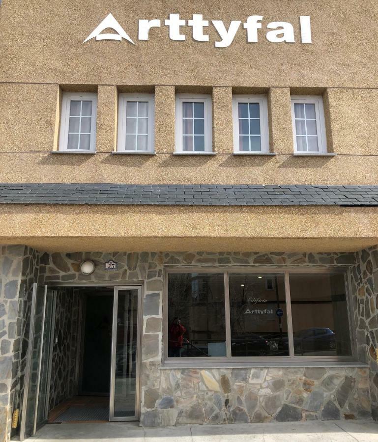 דירות סיירה נבדה Loft Con Wifi Y Parking En El Corazon De Sierranevada מראה חיצוני תמונה
